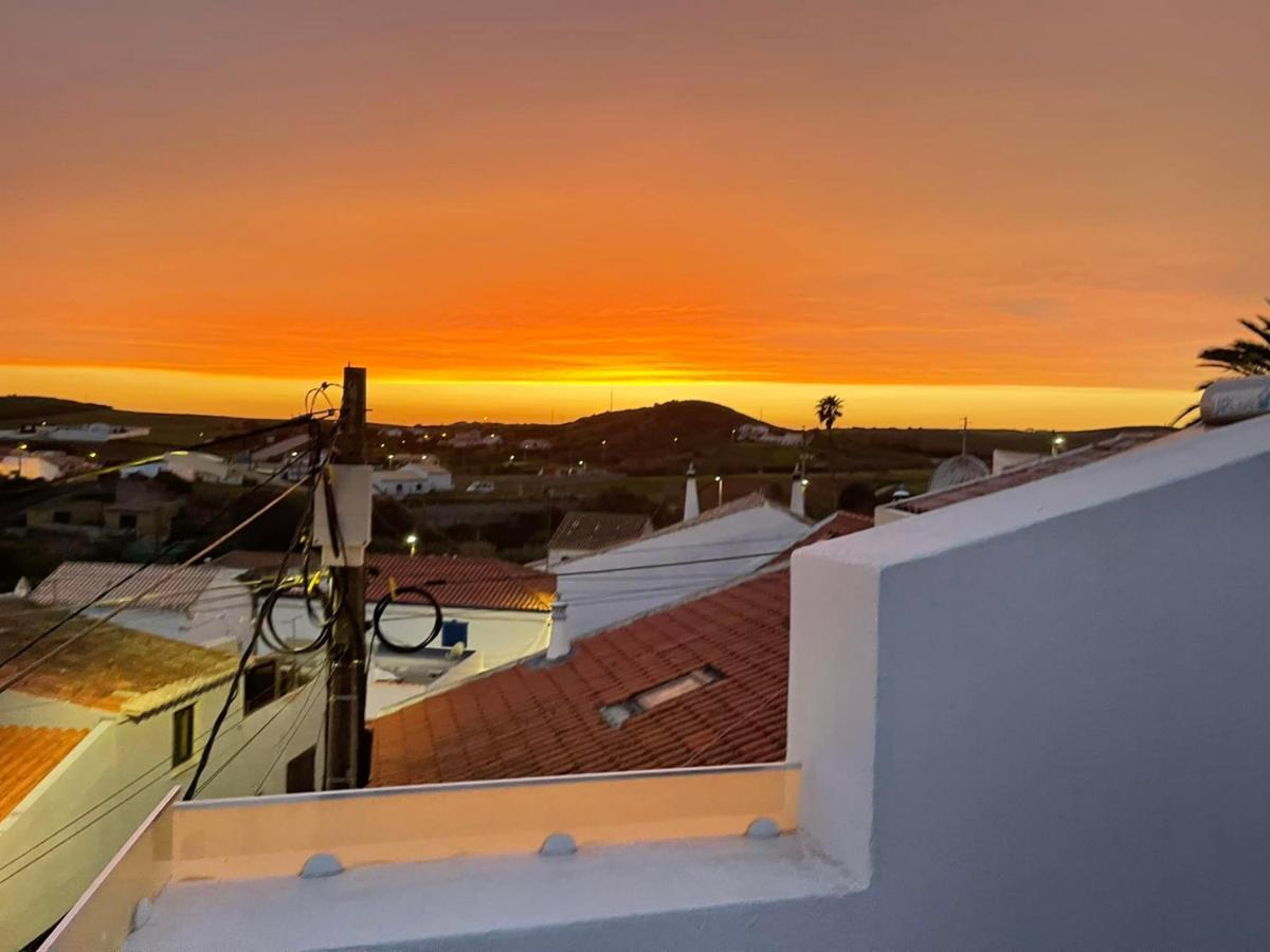 Appartement Algarve Surf House à Raposeira  Extérieur photo