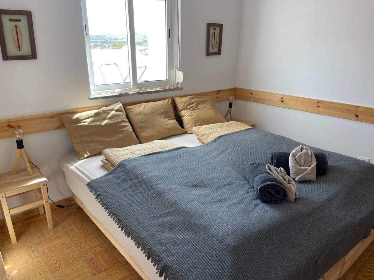 Appartement Algarve Surf House à Raposeira  Extérieur photo
